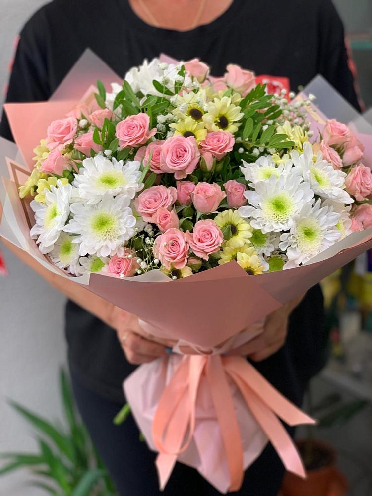 Букет цветов из: Розы и Хризантемы в Правдинске