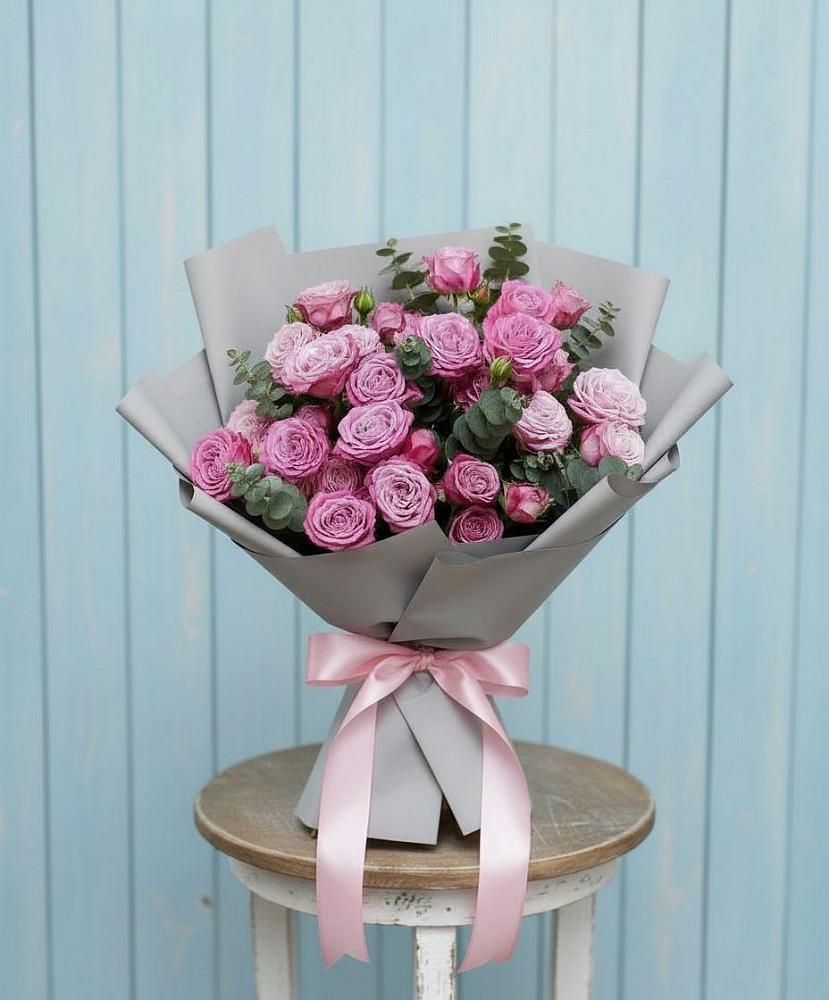 Букет цветов из: Розы в Правдинске