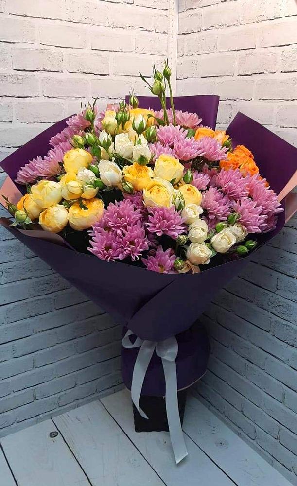Букет цветов из: Хризантемы и Розы в Правдинске