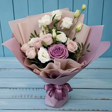 Букет цветов из:  Розы и Лизиантусы в Правдинске