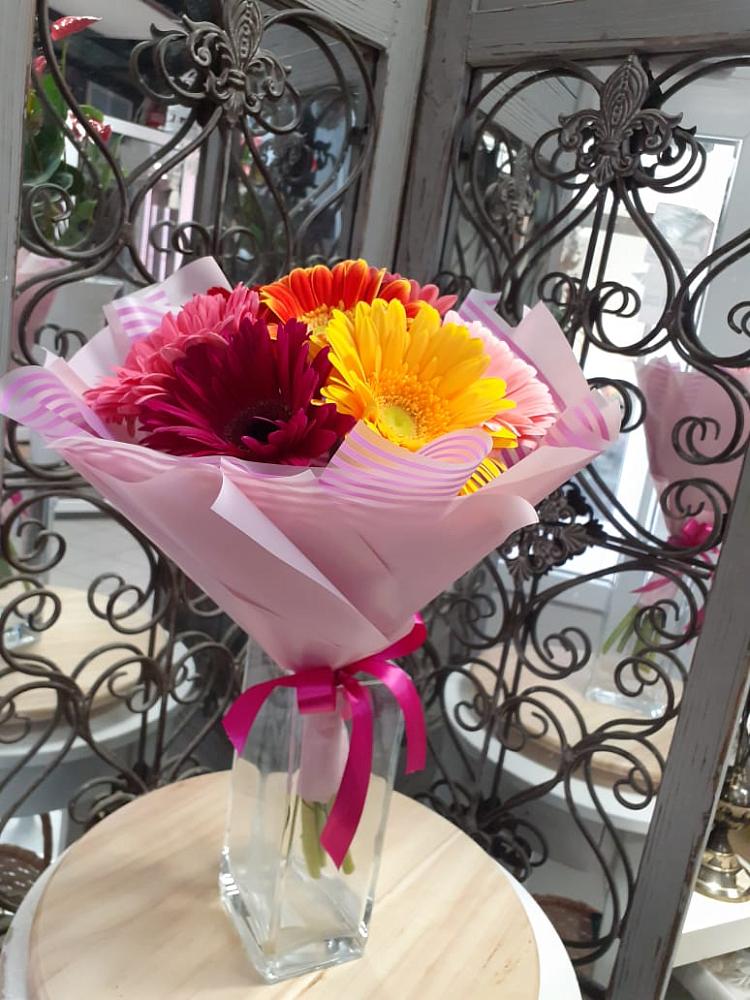 Букет цветов из: Герберы в Правдинске