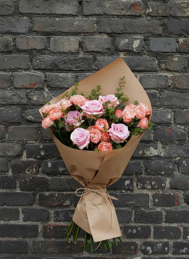 Букет цветов из: Розы в Правдинске