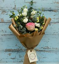 Букет цветов из:  Розы и Лизиантусы #REPLACE_PRED# Правдинске