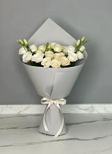 Букет цветов из:  Розы и Лизиантусы в Правдинске